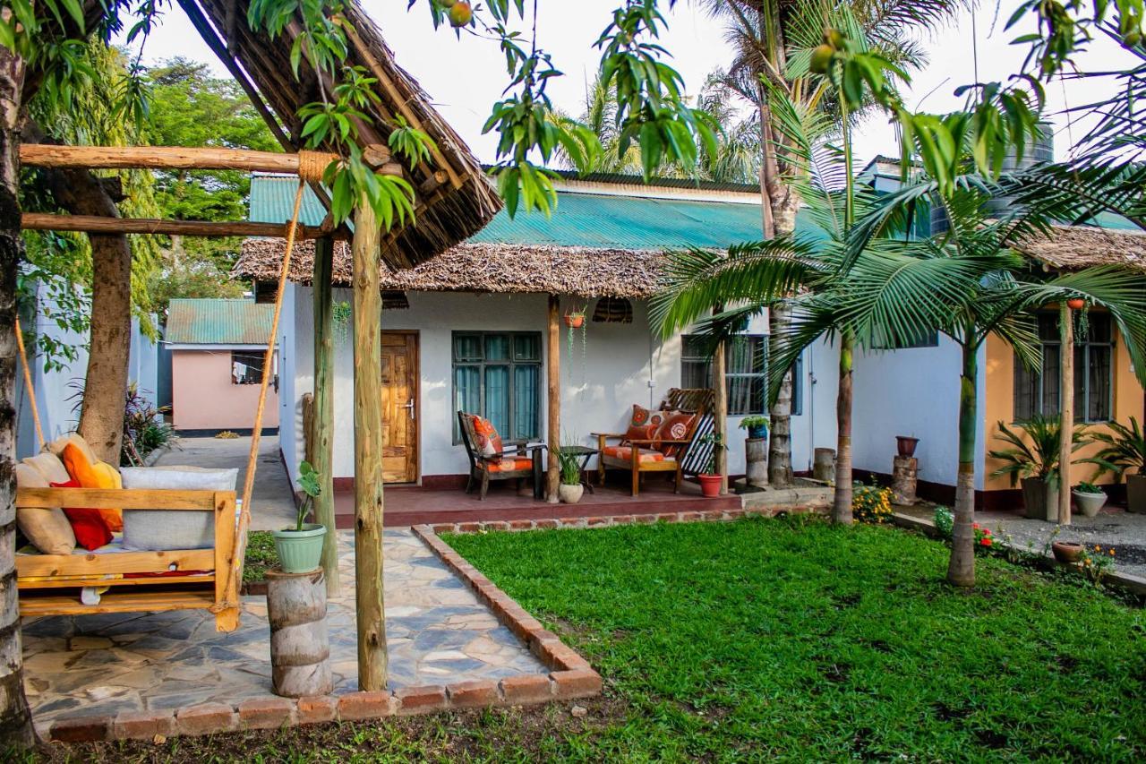Blue Elephant Villas อารูชา ภายนอก รูปภาพ