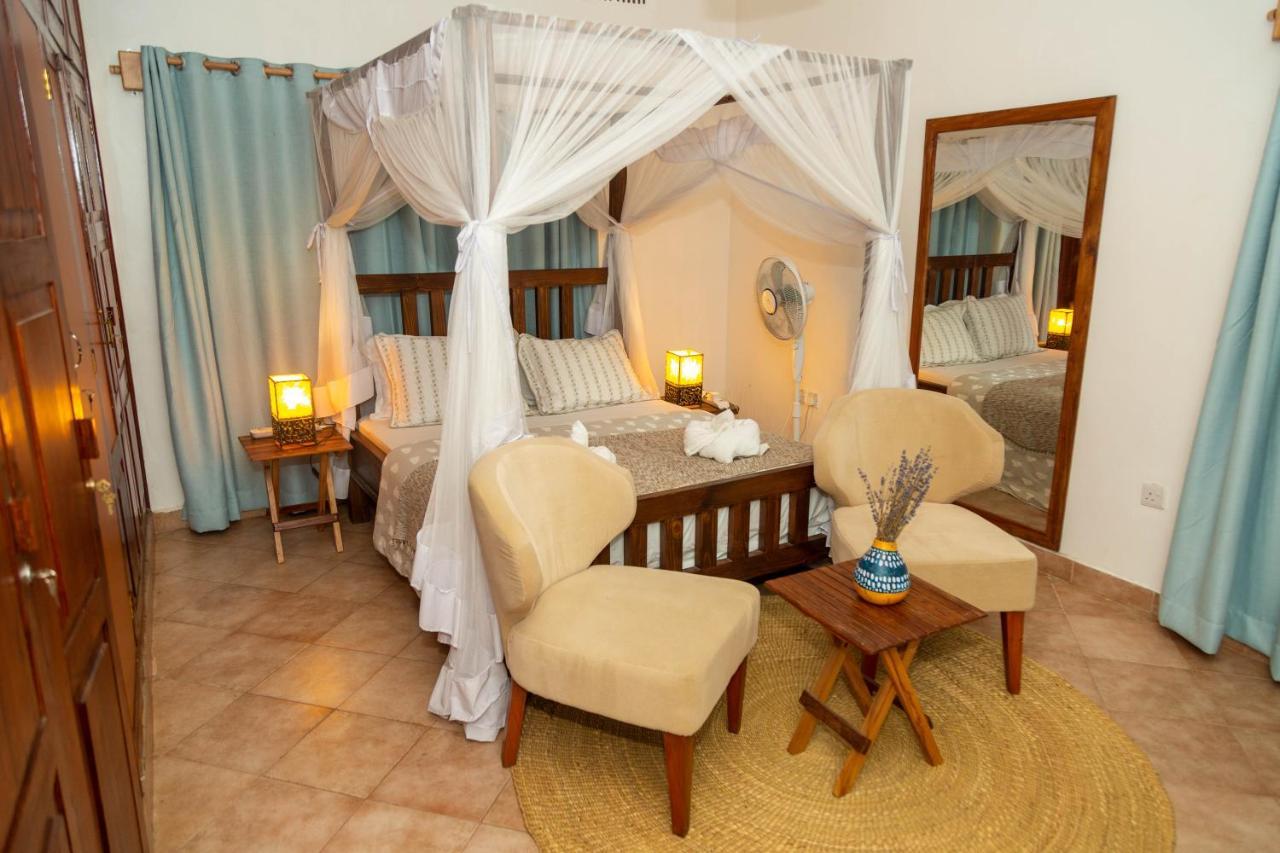 Blue Elephant Villas อารูชา ภายนอก รูปภาพ