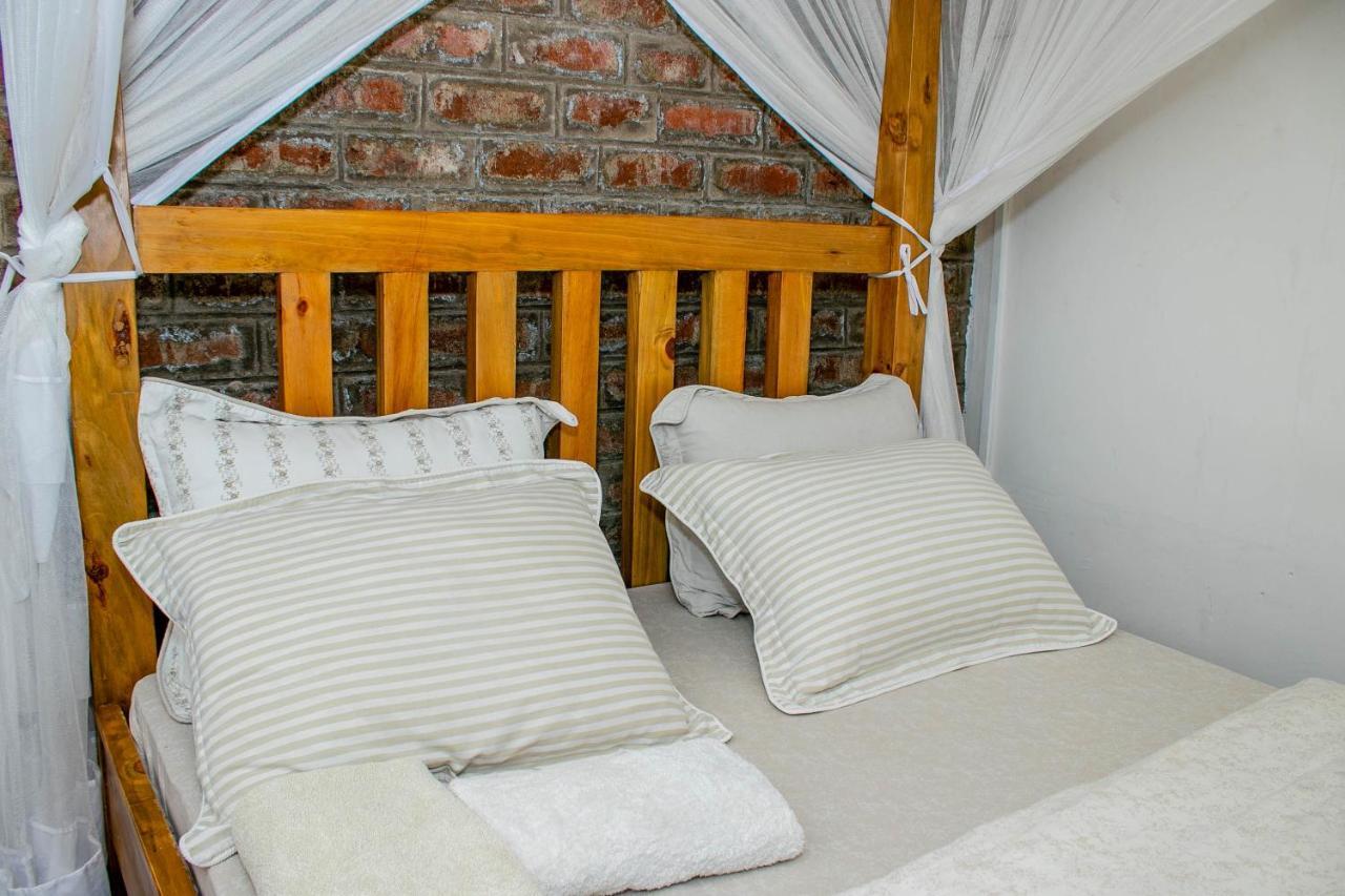 Blue Elephant Villas อารูชา ภายนอก รูปภาพ
