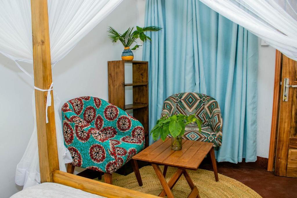 Blue Elephant Villas อารูชา ภายนอก รูปภาพ